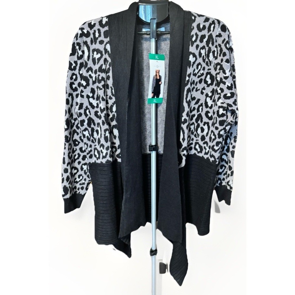 NWT Womens XL Fever Heather Gray Leopard Print Waterfall Cardigan Asymmetrical